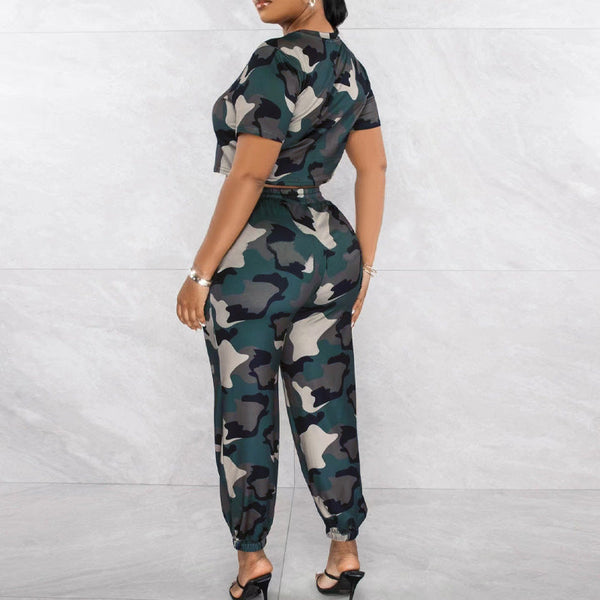 Camouflage Print Short Sleeve Crop Top & Pants Set